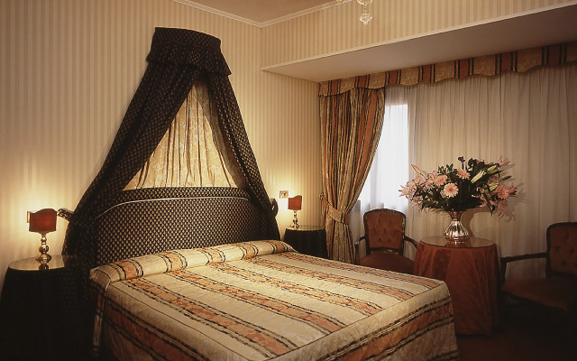 Kette Hotel