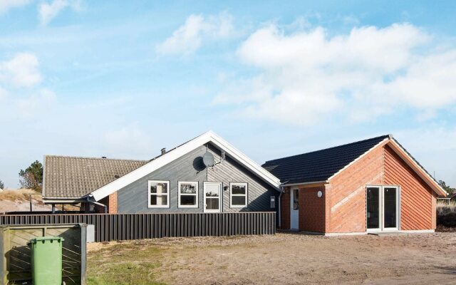 Inviting Holiday Home in Henne With Solarium