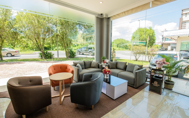 Capital O 90617 Hotel Meliden