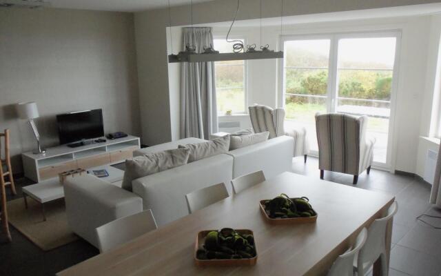 Luxury holiday home 800 m. from the beach of Équihen-Plage
