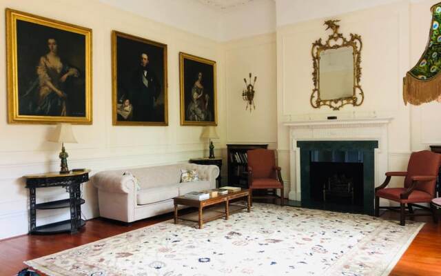 Guestready - Live Like a Lord in a Historic Chelsea Flat