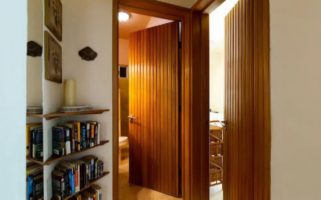 Lomas Mariposa 201 by CocoBR