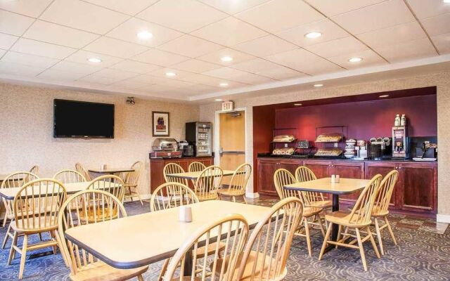 Comfort Inn Warwick Airport