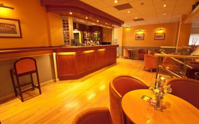 Mayfair Hotel