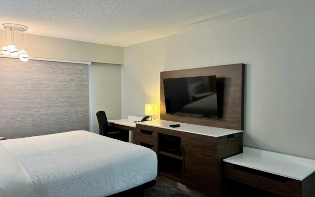 The Vic, an Ascend Collection Hotel