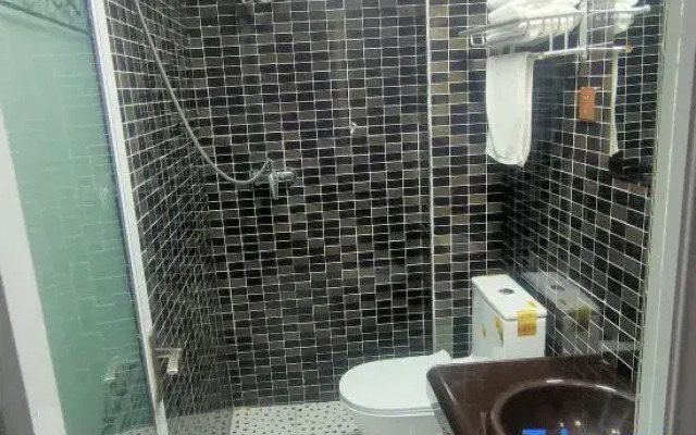 Koala Electronics Competition Hotel