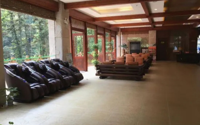 Longsheng Hot Spring Resort