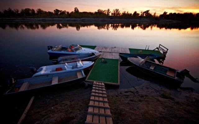 Золотая Рыбка