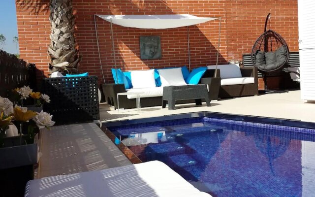 Villa with 4 Bedrooms in Badalona, with Wonderful Sea View, Private Pool, Furnished Terrace - 3 Km From the Beach