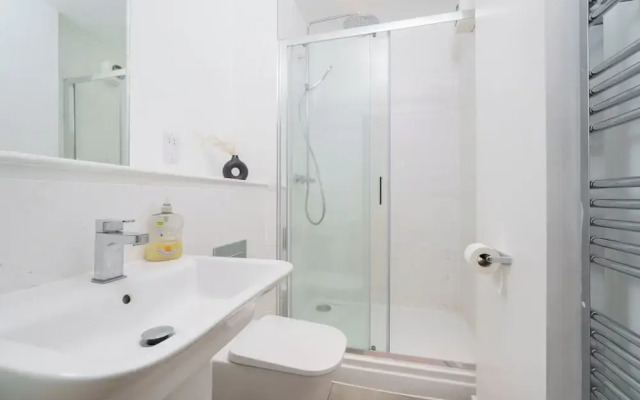 Modern 1-bed Boutique-style Apartment in Croydon