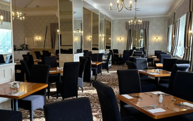 The Clifton Hotel