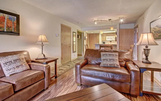 Beautiful Condo, Ski Out Your Back Door - FP202 by RedAwning
