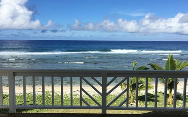 Seaside Beachfront Villas Rarotonga