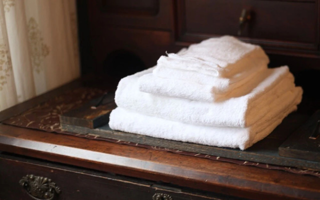 Modern Blue Ultra Chic Nashville Retreat