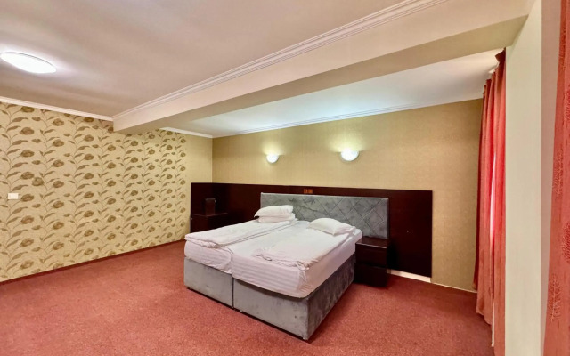 Hotel Helin Aeroport