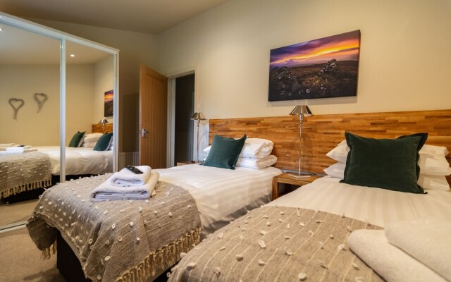 Rowan Lodge, Sleep 6, hot Tub, pet Friendly