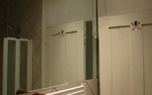 1 Bedroom Apartment in West London