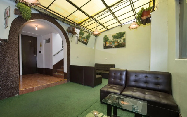 Hotel Santoyo Inn