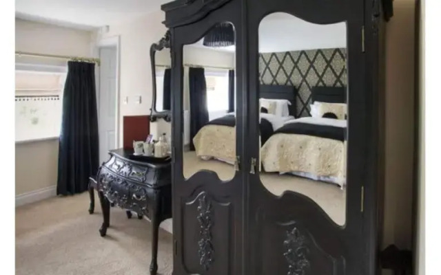 Warkworth House Hotel