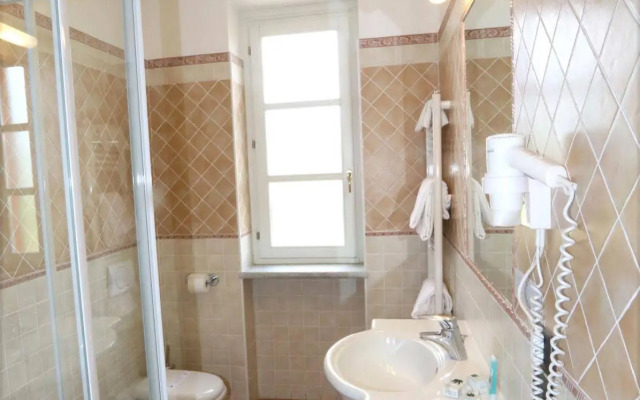 Hotel Barolo