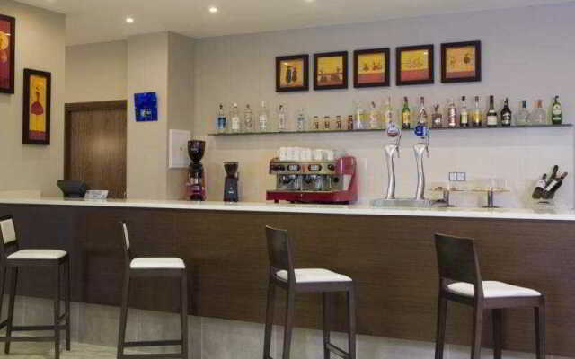Holiday Inn Express Campo De Gibraltar - Barrios by IHG
