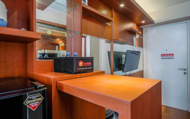 Comfort Living 1Br At Bassura City Apartment