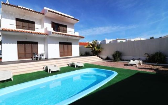 Large Villa - Private Pool - 5 Bedrooms