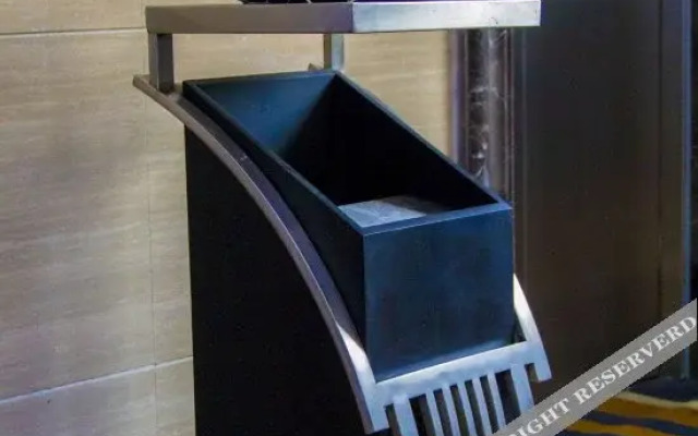 Super 8 Hotel Weifang Shengli Dong Jie