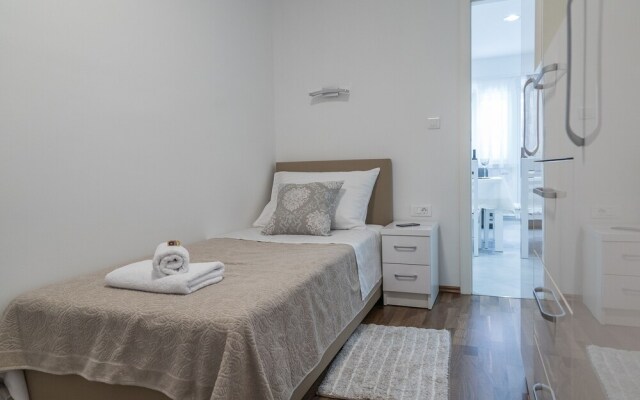 Drop In Split Apartments
