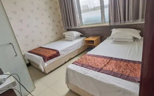 Baihequan Hotel