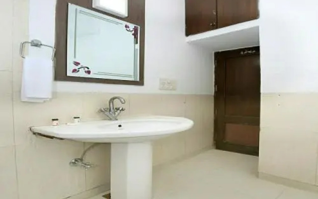 OYO Rooms Panchkula Sector 4