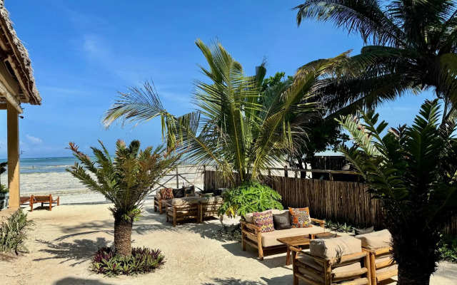 Mayai Ocean Resort