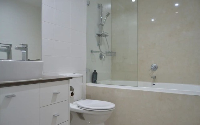 Modern and Spacious 2 Bedroom Apartment in Ultimo