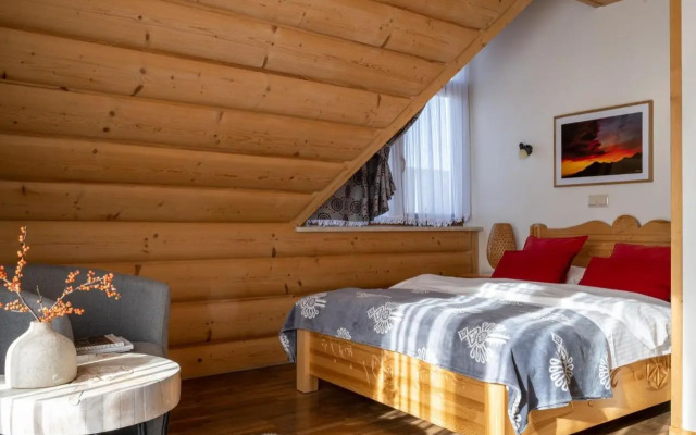 Lux-HOUSE & JACUZZI SAUNA