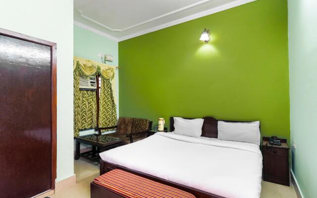 SPOT ON 46687 Hotel Prabhu