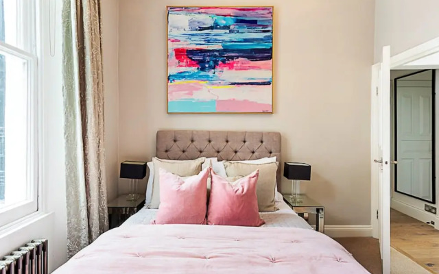 Stylish Portobello Apartment