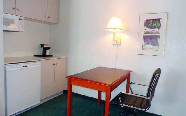 Motel 6 Phoenix, AZ - Midtown