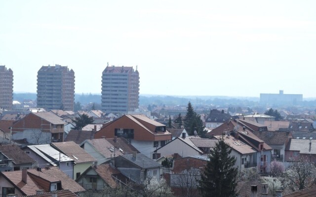 Apartment With 3 Bedrooms in Zagreb, With Wonderful City View, Enclose