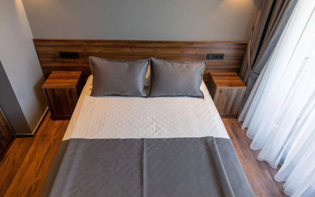 Deniz Otel