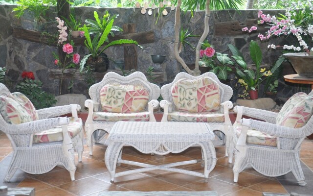 Casa Verde Hotel & Events Center
