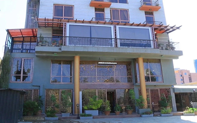 Zig Zag Hotel And Spa