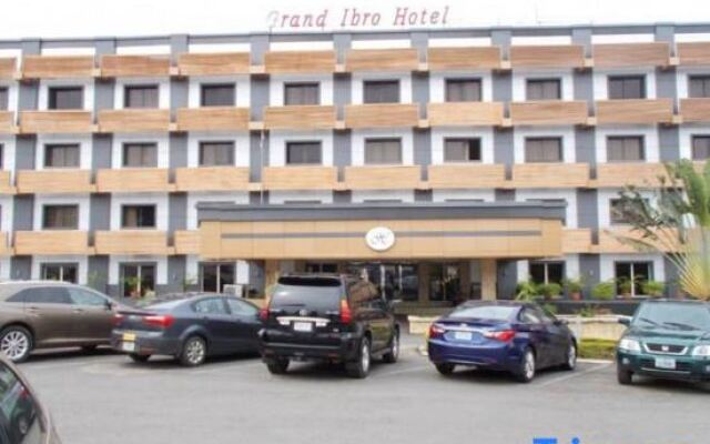 Grand Ibro Hotel