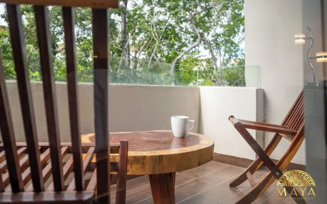NHOA 211B Lux 1BR Pool View Aldea Zama