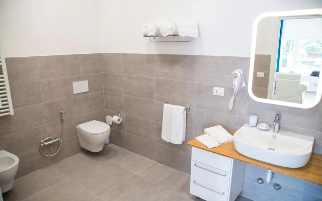 Rivabella Suite Apartments