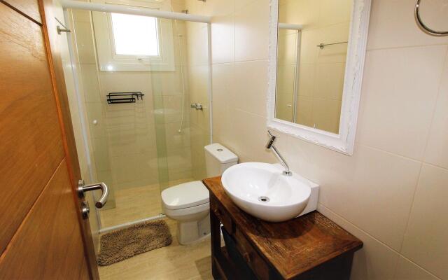 1079 - Apartamento com vista para o mar em Bombinhas