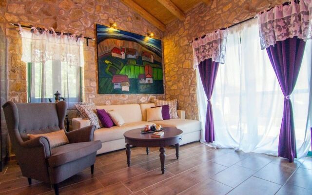 Artist's Villa Lilac Lilium