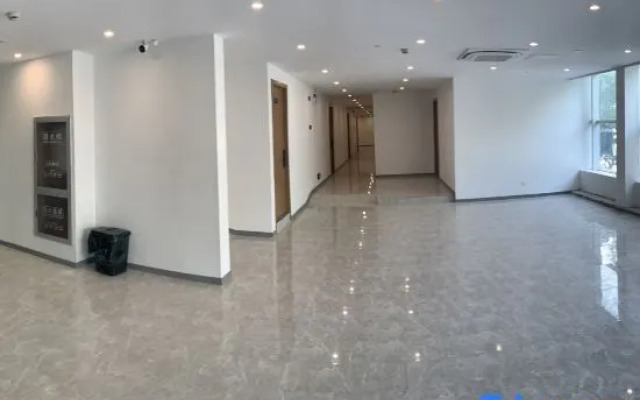 YIZHI hotel（Kunshan Anting Old Street&ZhaoFeng Road Subway Station）