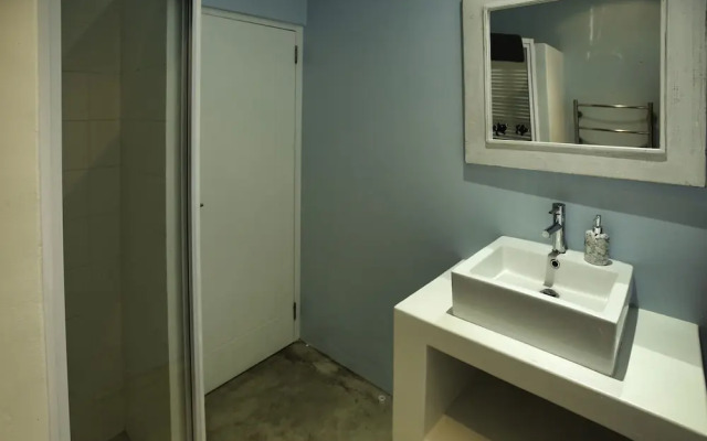 Sandy Feet Langebaan 8-sleeper