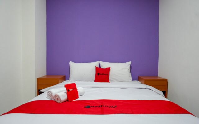 RedDoorz near Alun Alun Kaliwungu Kendal