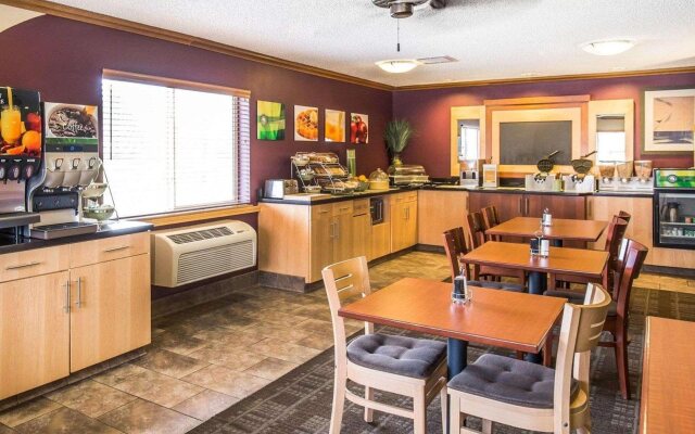 Quality Inn & Suites